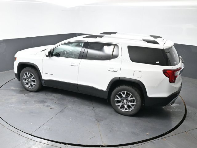 Used 2023 GMC Acadia SLT FWD image 12