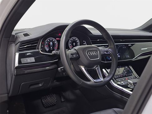 Certified 2025 Audi Q7 2.0T Premium Plus w/ Premium Plus Package image 17