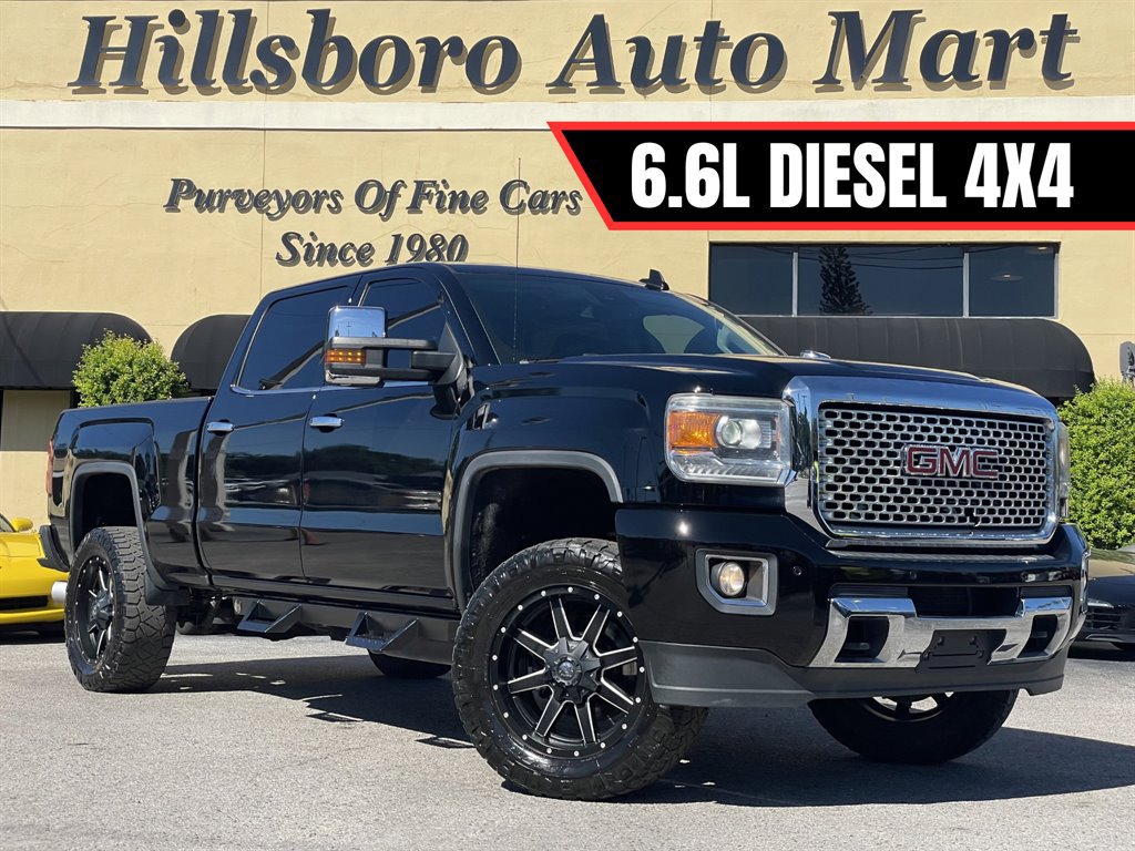 Used 2016 GMC Sierra 2500 Denali w/ Duramax Plus Package AWD/4WD image 1