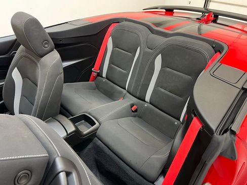 Used 2021 Chevrolet Camaro LT w/ Technology Package RWD image 25