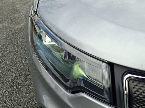 Certified 2022 Jeep Compass Latitude image 8