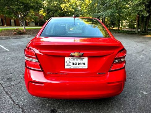 Used 2017 Chevrolet Sonic Premier image 8