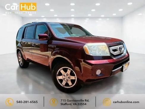 Used 2010 Honda Pilot Touring image 1