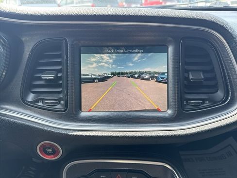 Used 2015 Dodge Challenger R/T Plus RWD image 17