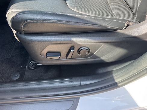 Used 2023 Kia Sportage EX FWD image 15