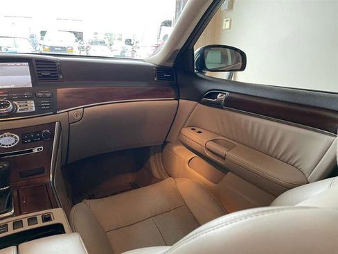 Used 2008 INFINITI M35 x w/ Technology Pkg image 11