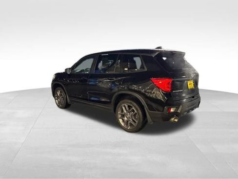 Used 2023 Honda Passport EX-L image 5