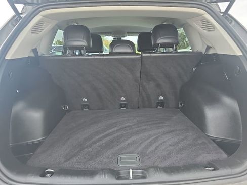 Used 2022 Jeep Compass Limited image 12