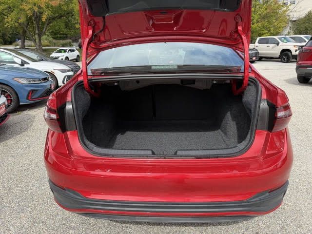 Used 2026 Volkswagen Jetta Sport FWD image 7