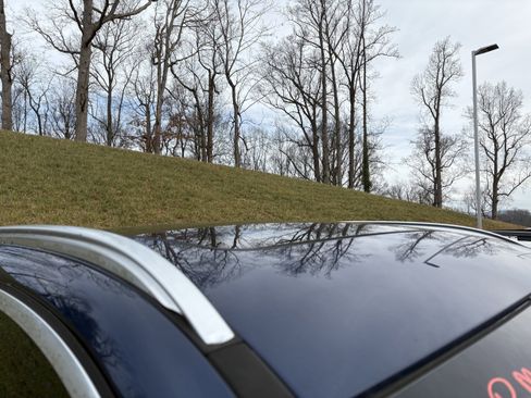 Used 2021 BMW X3 xDrive30i w/ Premium Package image 9