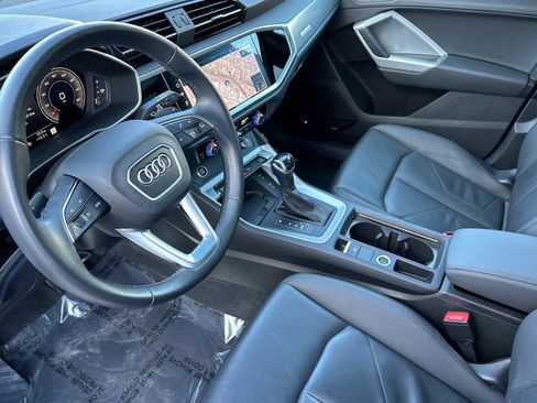 Certified 2023 Audi Q3 2.0T Premium Plus image 10