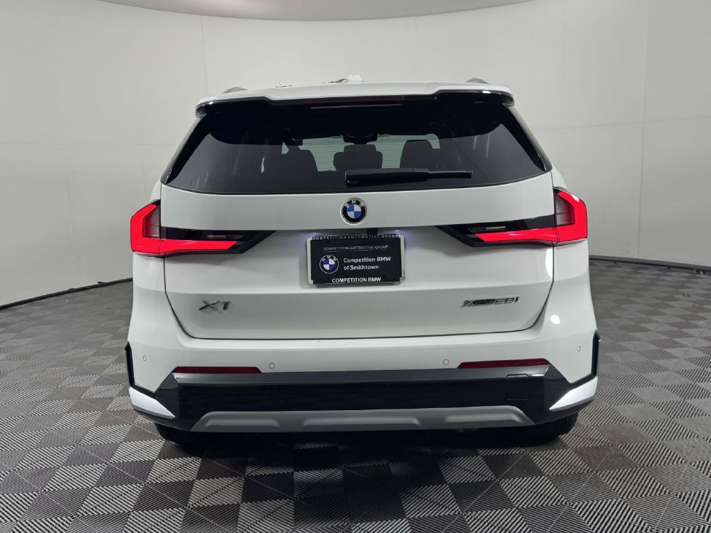 Used 2023 BMW X1 xDrive28i w/ Convenience Package AWD/4WD image 9