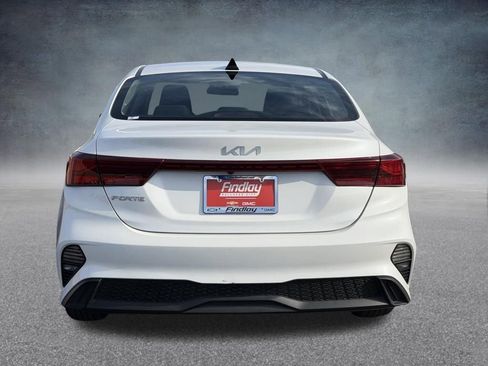 Used 2024 Kia Forte LXS FWD image 5