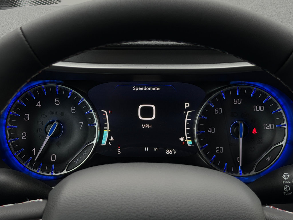New 2027 Chrysler Pacifica Select AWD/4WD image 11