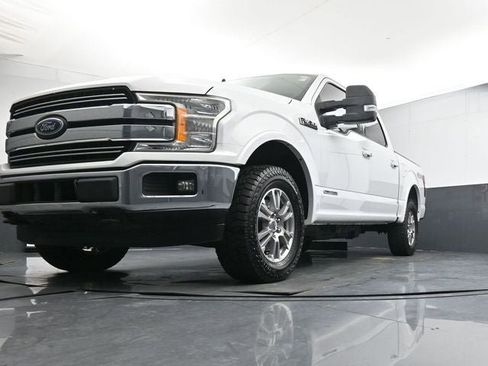 Used 2019 Ford F150 Lariat w/ Trailer Tow Package image 28