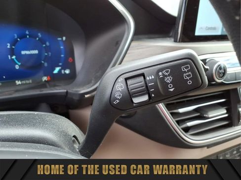 Used 2020 Ford Escape Titanium AWD/4WD image 23