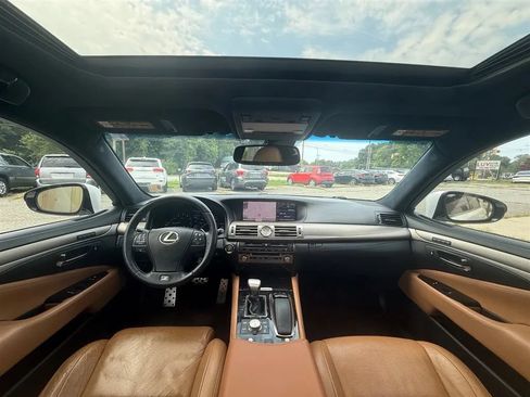 Used 2014 Lexus LS 460 w/ F Sport Package RWD image 9
