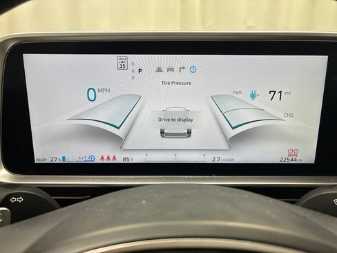 Used 2024 Hyundai Ioniq 6 SE RWD image 17