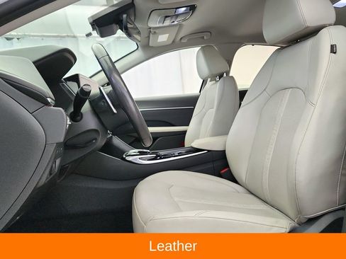 Used 2020 Hyundai Sonata Limited FWD image 11