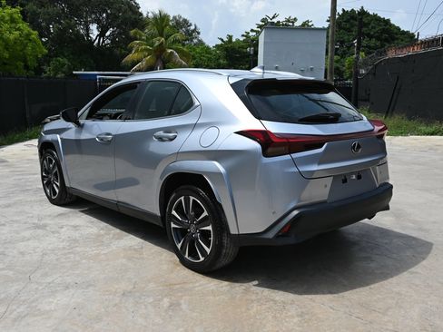 Used 2023 Lexus UX 250h FWD w/ Accessory Package (Z1) image 3
