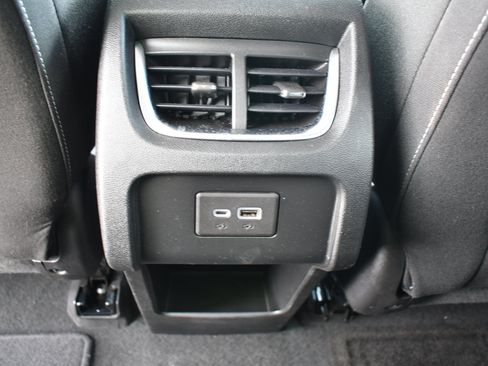 Used 2023 Chevrolet Blazer LT image 20