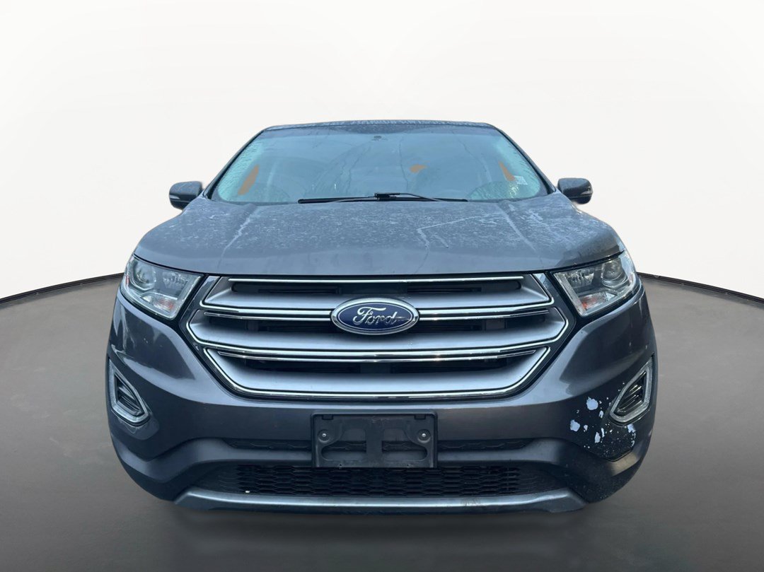 Used 2017 Ford Edge Titanium w/ Technology Package AWD/4WD image 8