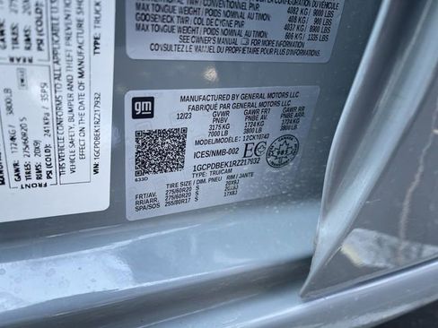 Used 2024 Chevrolet Silverado 1500 Custom w/ LPO, Dark Essentials Package image 33