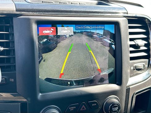 Used 2018 RAM 2500 Laramie w/ Sport Appearance Group AWD/4WD image 23