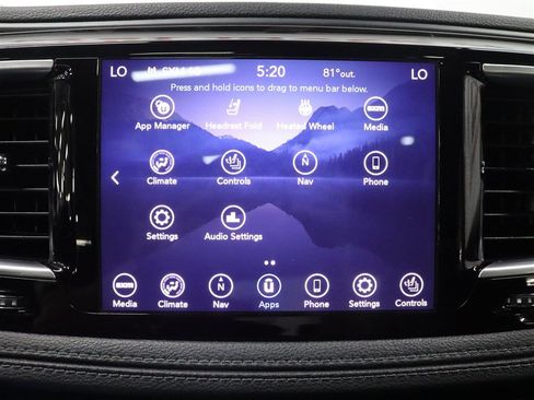 Used 2020 Chrysler Pacifica Limited FWD image 36
