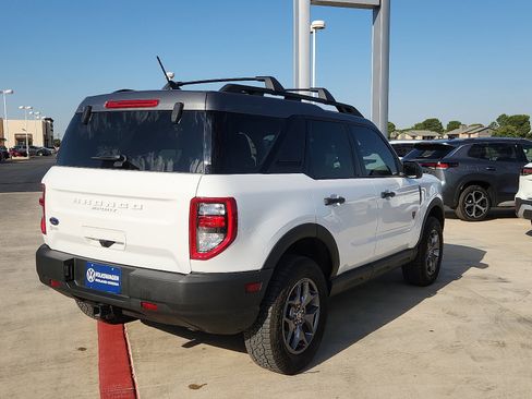 Used 2023 Ford Bronco Sport Badlands image 7