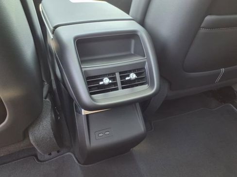 New 2025 Cadillac Lyriq Sport image 15