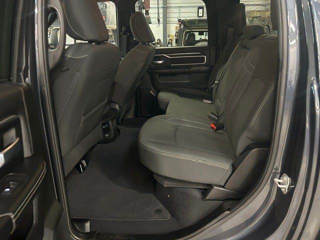 Certified 2025 RAM 2500 Big Horn AWD/4WD image 35
