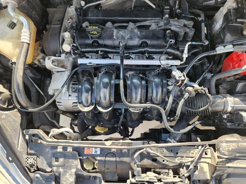 Used 2015 Ford Fiesta SE image 30