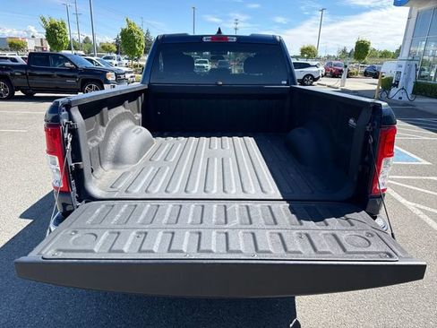 Used 2022 RAM 1500 Big Horn AWD/4WD image 13