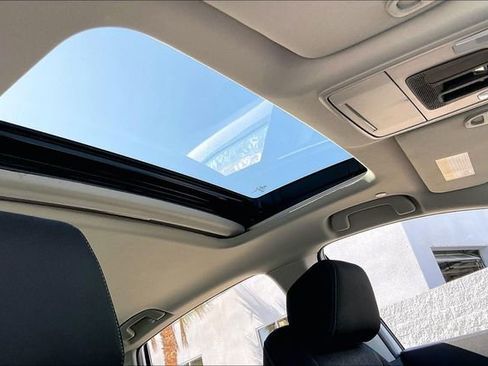 Used 2025 Honda Accord SE image 29