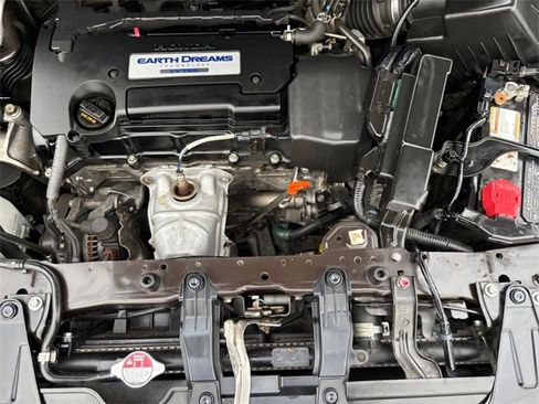Used 2015 Honda CR-V EX image 30