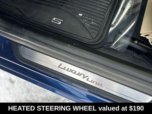 Used 2019 BMW 530i xDrive w/ Premium Package image 11