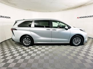 Used 2023 Toyota Sienna XLE video 2