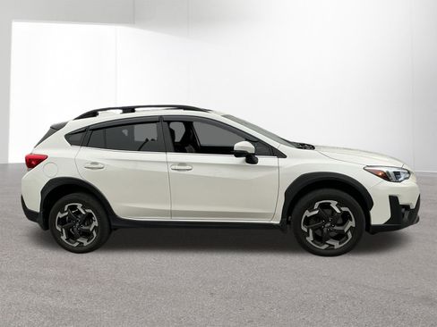 Used 2021 Subaru Crosstrek 2.5i Limited w/ Moonroof Package 2 AWD/4WD image 2