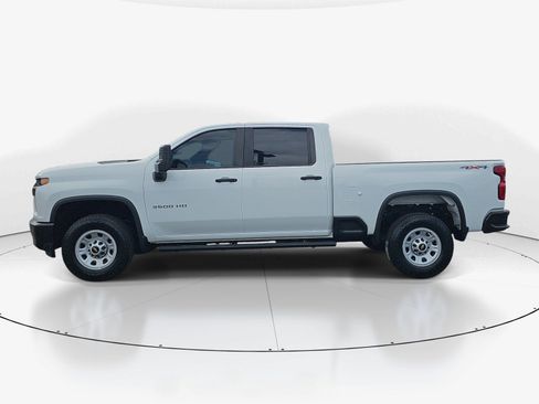 Used 2022 Chevrolet Silverado 3500 W/T AWD/4WD image 7