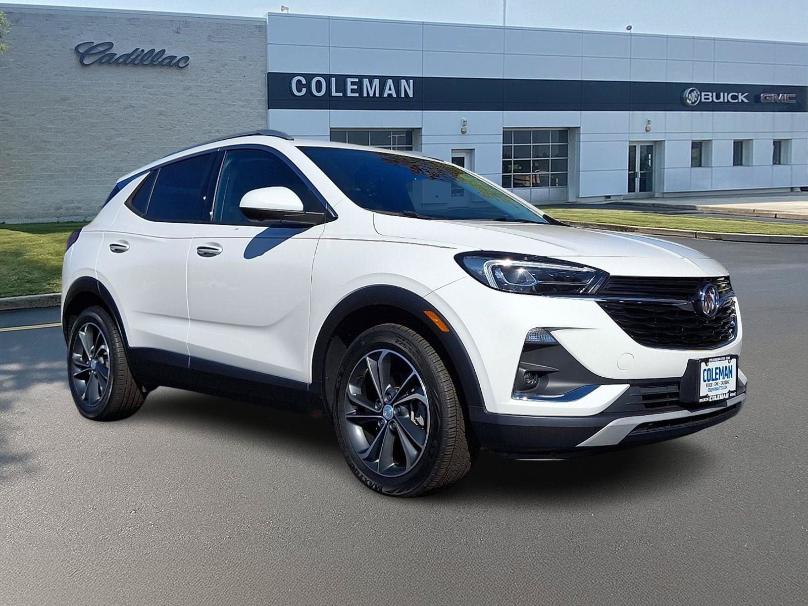 Certified 2022 Buick Encore GX Essence w/ Advanced Technology Package FWD image 1