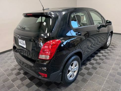 Used 2019 Chevrolet Trax LS FWD image 8