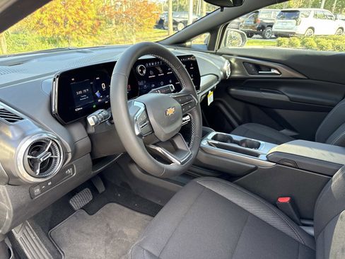 New 2026 Chevrolet Equinox EV LT image 20