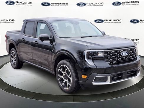 New 2026 Ford Maverick Lariat image 7