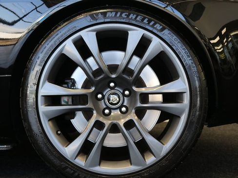 Used 2010 Jaguar XKR R RWD image 20