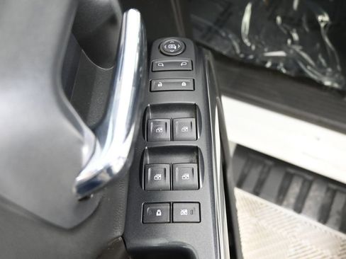 Used 2017 Chevrolet Silverado 1500 LT w/ All Star Edition image 19