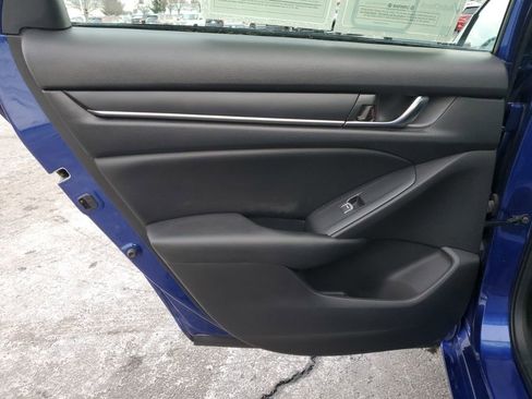 Certified 2022 Honda Accord Sport image 33