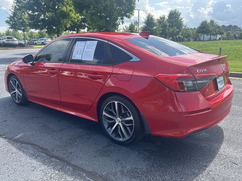 Certified 2022 Honda Civic Touring image 7