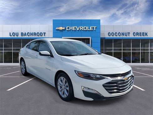 Used 2024 Chevrolet Malibu LT image 1