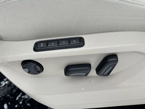 New 2026 Volkswagen Atlas SEL image 4